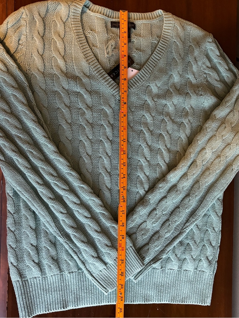 NWT Preswick & Moore L Aquifer Green Cable Knit V-Neck Sweater L - Picture 8 of 8